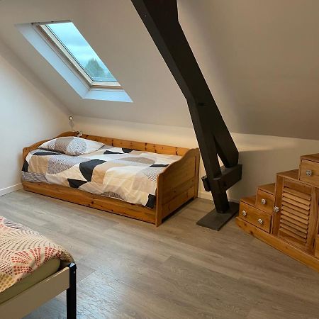 Gite La Choupette Saint-Hilaire-du-Harcouët المظهر الخارجي الصورة