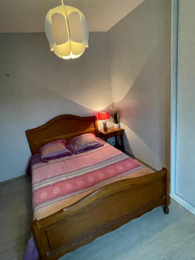 Gite La Choupette Saint-Hilaire-du-Harcouët المظهر الخارجي الصورة